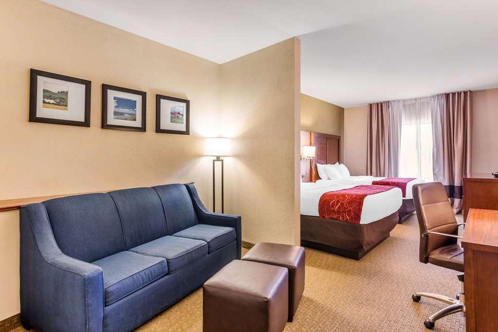 Comfort Suites South Point - Huntington Room photo